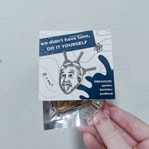 DIY Brošňa Albert Einstein
